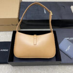 YSL LE 5 A 7 HOBO BAG IN SMOOTH LEATHER - Image 4
