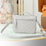 LV Pochette Métis - Image 4