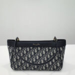 MEDIUM DIOR KEY BAG - Image 4