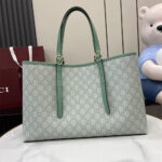 GG Emblem large tote bag - Image 4