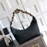 CHANEL Hobo Handbag(high-end grade) - Image 4