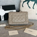 Chanel classic chain wallet - Image 4