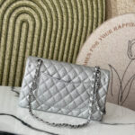 CHANEL Classic Flap Medium(High-end Grade) - Image 4