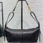 Small D-Journey Bag in Shiny Goatskin(HIGH-END GRADE) - Image 4