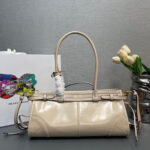 Prada Medium leather handbag(high-end grade) - Image 4