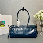 Prada Medium leather handbag(high-end grade) - Image 4