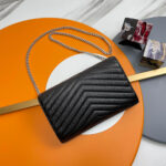 YSL classic cassandre chain wallet in grain de poudre leather - Image 4