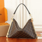 LV Lucky Trunk - Image 4