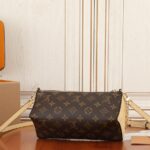 LV Bloom Pouch - Image 4