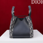 Dior Medium Signature Bucket Bag - Image 4