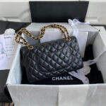 CHANEL Classic 11.12 Handbag(HIGH-END GRADE) - Image 4
