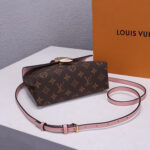 LV Locky BB Handbag - Image 4