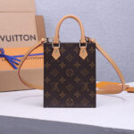 LV Petit Sac Plat Bag - Image 4