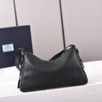 Prada Aimee large leather shoulder bag - Image 4