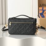 LV Pochette Métis East West - Image 4