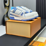 LV Trainer Maxi Sneaker - Image 4