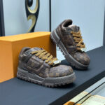 LV Trainer Maxi Sneaker - Image 4