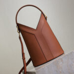 YSL Y top-handle bucket in leather(HIGH-END GRADE) - Image 4