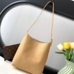 LV Low Key Hobo PM - Image 4