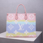 LV Escale OnTheGo GM Tote Bag - Image 4