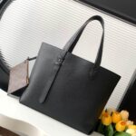 LV Low Key Cabas MM - Image 4