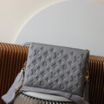 LV Coussin PM(HIGH-END GRADE) - Image 4