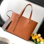 LV Low Key Cabas MM - Image 4