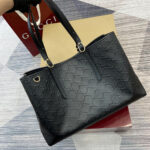 GG Emblem large tote bag - Image 4