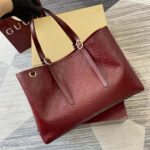 GG Emblem large tote bag - Image 4