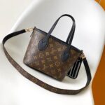 LV Neverfull Bandoulière Inside Out BB - Image 4