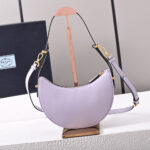 Prada Arque leather shoulder bag - Image 4