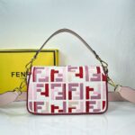 Fendi Baguette - Image 4