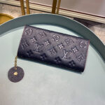 Louis Vuitton Emilie Wallet - Image 4