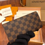 Louis Vuitton Emilie Wallet - Image 4