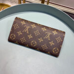 Louis Vuitton Emilie Wallet - Image 4