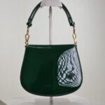 YSL Mini VOLTAIRE TOP HANDLE bag in patent leather - Image 4