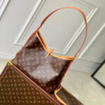 LV CarryAll PM - Image 4