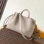 LV Bella Tote - Image 4