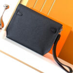 Hermes Kelly Depeches 25 Pouch - Image 4