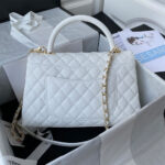 CHANEL Large Flap Bag With Top Handle(high-end grade) - Image 4