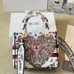 Dior Medium Lady D-Lite Bag - Image 4