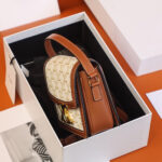 CELINE TEEN TRIOMPHE BAG - Image 4