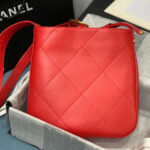 CHANEL HOBO HANDBAG - Image 4