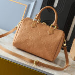 LV Speedy Soft 30 - Image 4