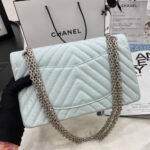 CHANEL 2.55 HANDBAG - Image 4