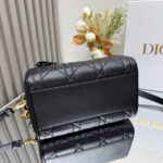 Dior Groove 25 Bag(high-end grade) - Image 4