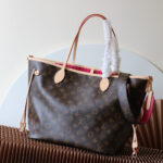 LV Neverfull Bandouliere Inside Out MM - Image 5