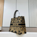 LARGE DIOR BOOK TOTE - Image 5