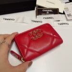 CHANEL Zipper wallet - Image 5