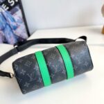 LV Keepall Bandoulière 25 - Image 5